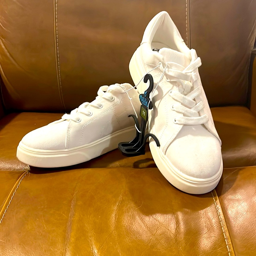 Casual Shoes